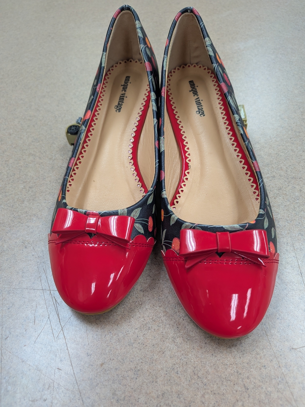 Unique Vintage Red Patent Toe Floral Ballet Flats